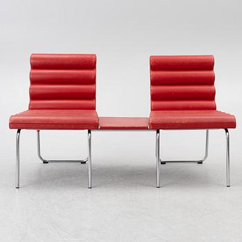 Gunilla Allard, stolar/soffa med bordsdel, "Chicago", Lammhults.