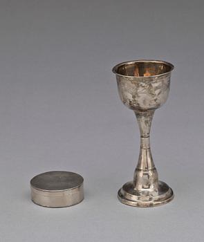 SUPKALK samt DOSA, 2 delar, silver, bl a  Jakob Engelberth Torsk, Stockholm 1847. Tot vikt ca 61 g.