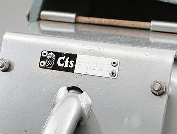 INDUSTRILAMPA, Britisch Bullfinch, 1900-talets mitt.