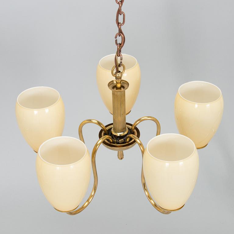 Paavo Tynell, a 1930s '1416' candelier for Taito.