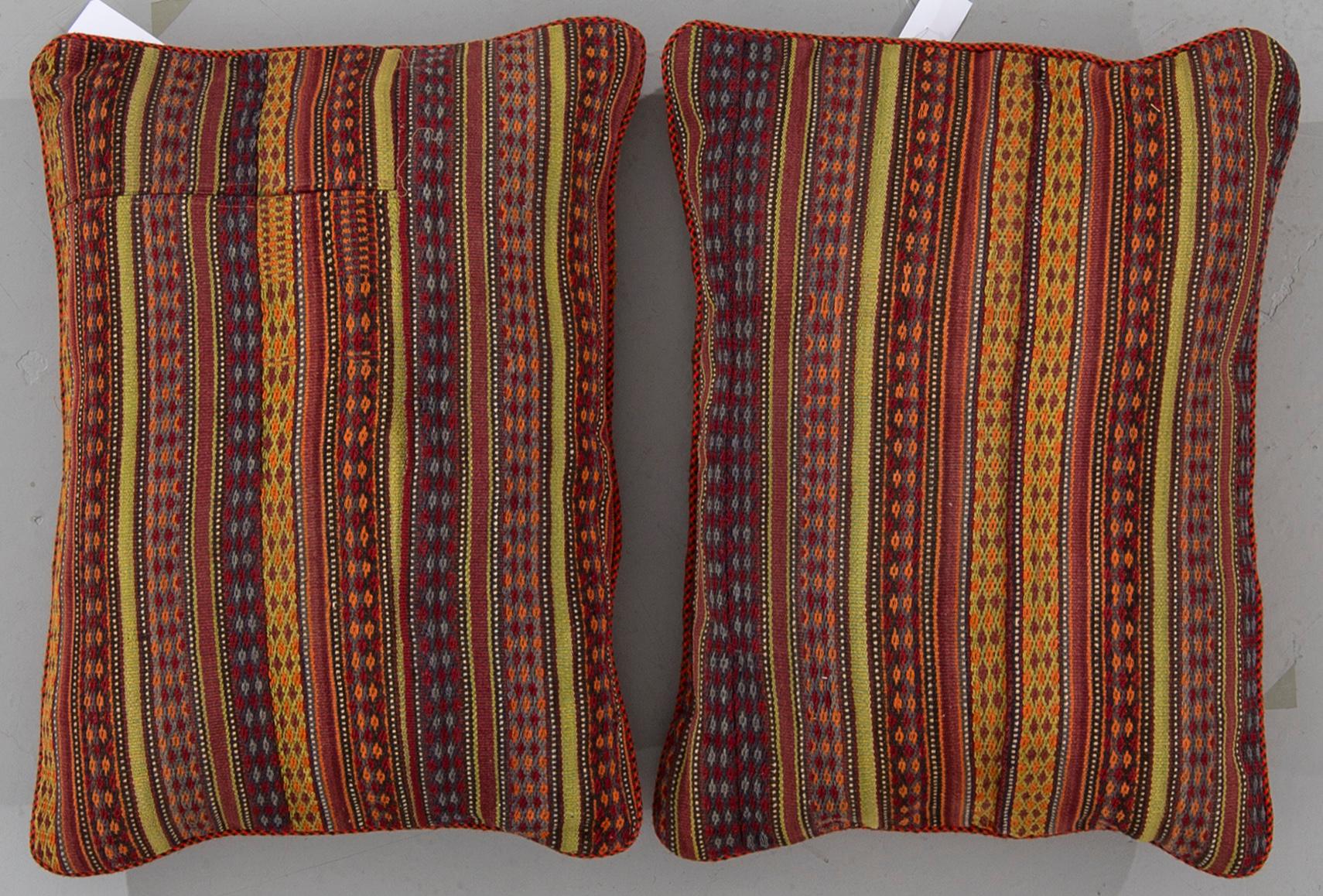 KUDDAR, ett par, Persiska, kelim, ca 80 x 60 cm.