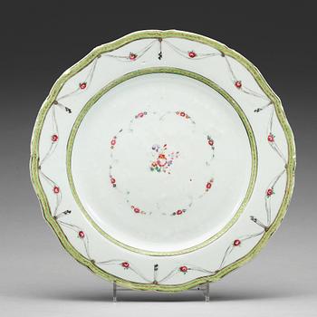 630. A set of 12 famille rose dinner plates, Qing dynasty, Qianlong (1736-95).
