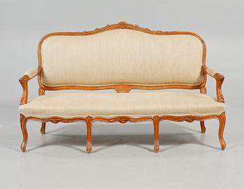 SOFFA, rokokostil, 1900-talets första hälft.