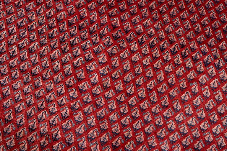 A Mahal carpet a. 324 x 239 cm.