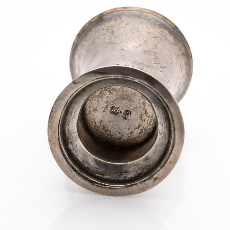 Beaker, silver, Nils Berlin (1693–1714), Kristianstad.