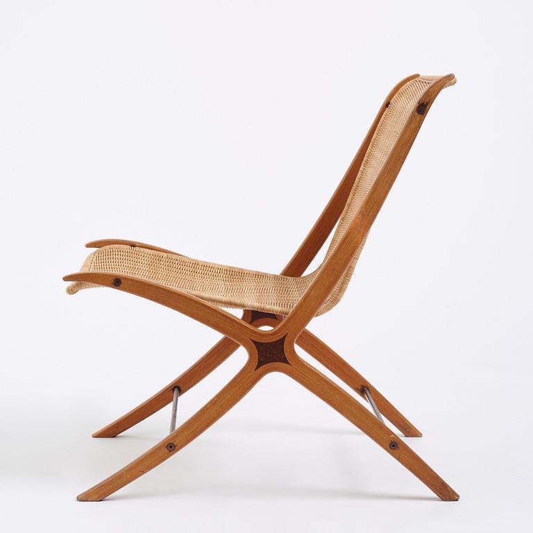 Peter Hvidt & Orla Mølgaard Nielsen, an easy chair,  'model 6103 X-chair', Fritz Hansen, Denmark 1960s.