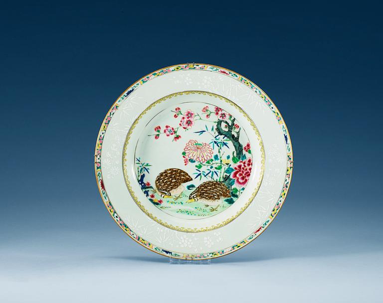 A famille rose serving dish, Qing dynasty, Yongzheng (1723-35).