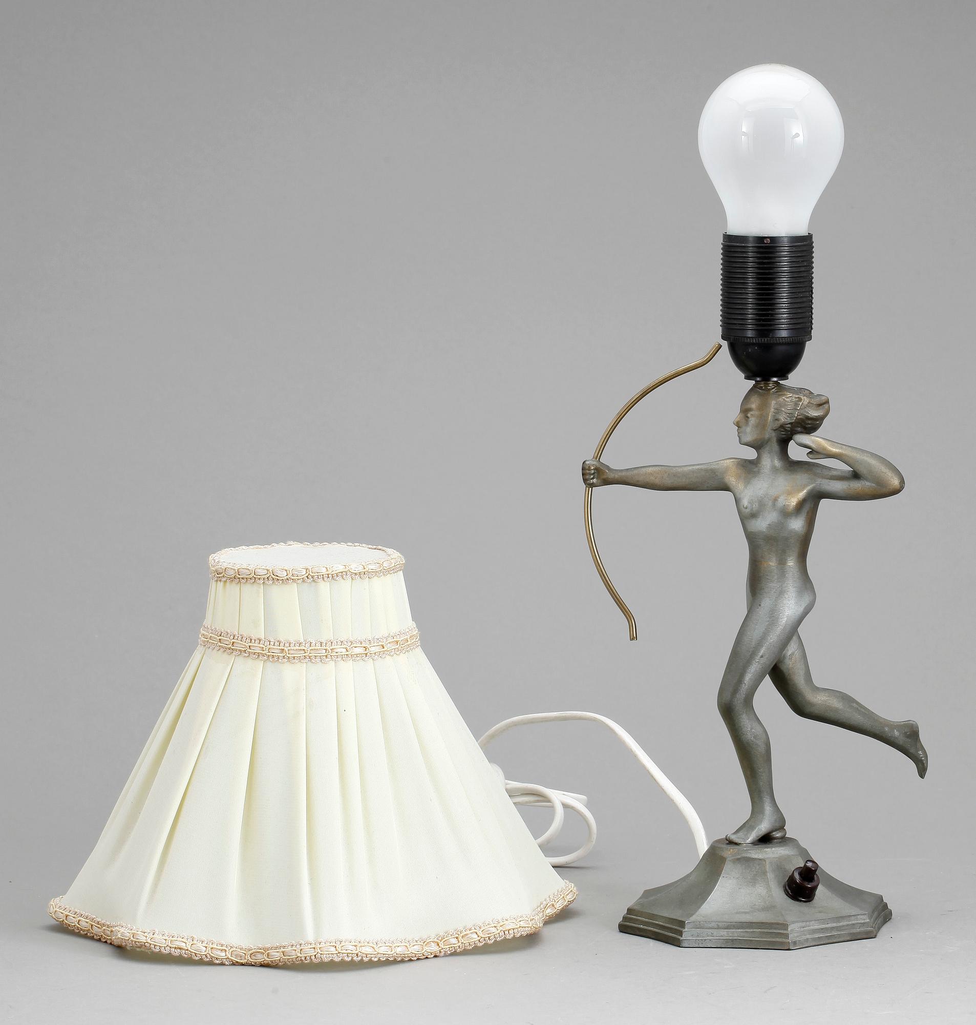 BORDSLAMPA, stjärnmetall, 1930-tal, märkt undertill.