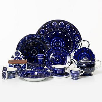 Ulla Procopé, a 40-piece 'Valencia' porcelain service, Arabia, Finland.