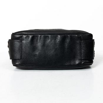 Mulberry, a leather bag.