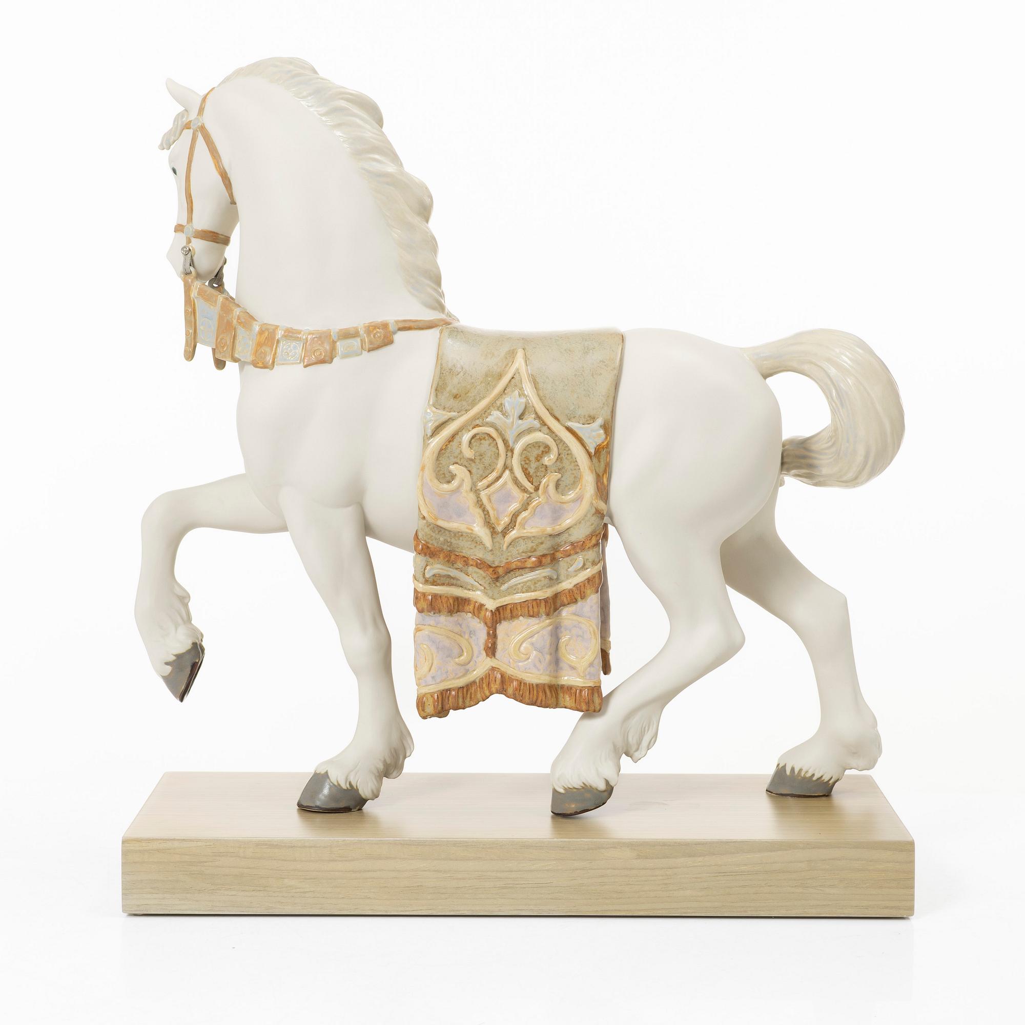 Alfredo Llorens, figurine, "Regal steed", Lladró, Spain.