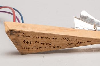 OWE JOHANSSON, skulptur, sterlingsilver. Blandteknik. Landskrona, HVEN (Ven). 1990. Vikt ca 50 g.