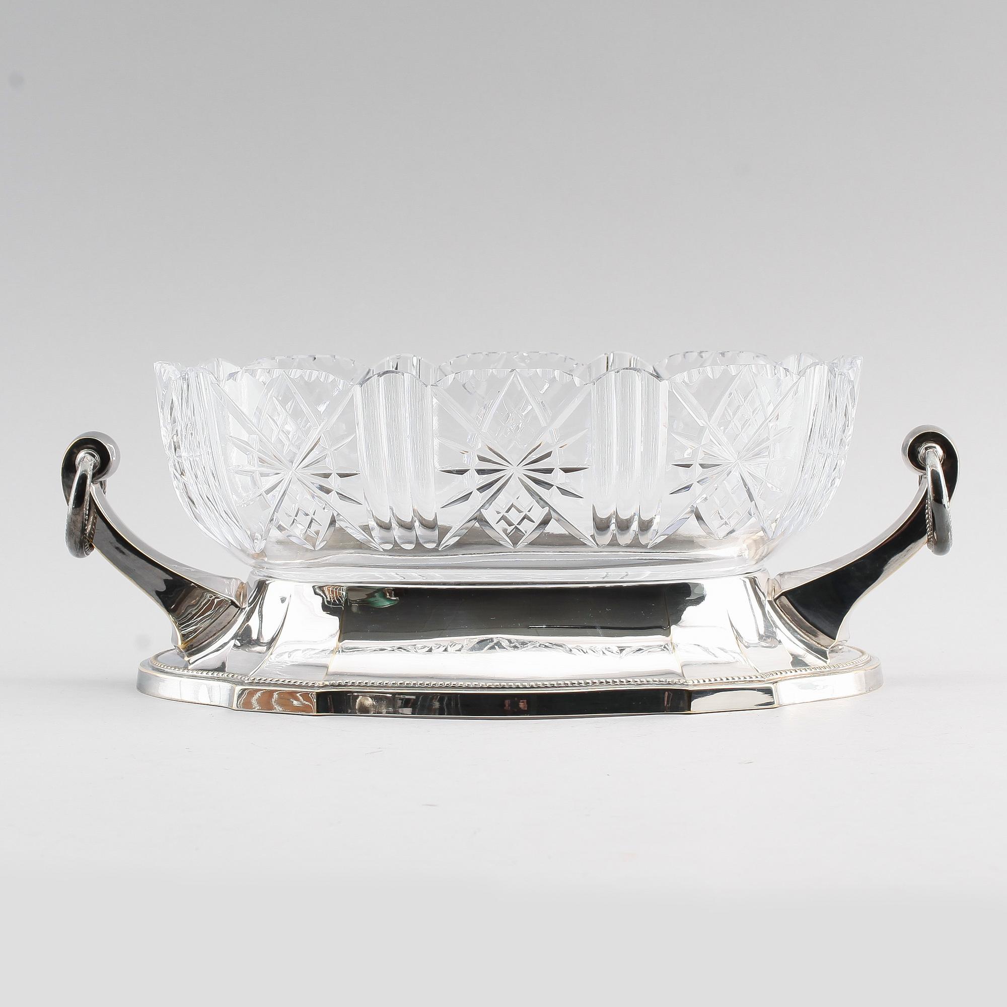 JARDINJÄR, nysilver och glas, 1900-talets första hälft.