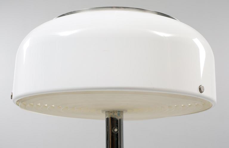 GOLVLAMPA, "Knubbling", Anders Pehrson, Ateljé Lyktan, Åhus, 1900-talets andra hälft.