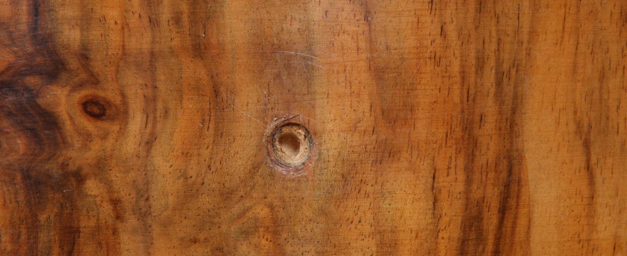 CHIFFONJÉ, nyrenässans, 1800-talets sista kvartal.