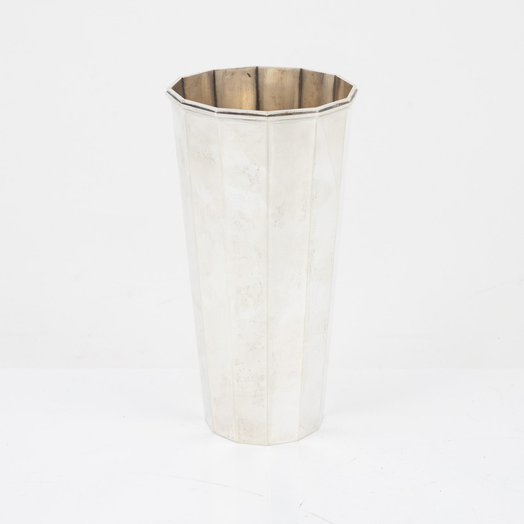 Wiwen Nilsson, vas, sterlingsilver, Lund, 1948.