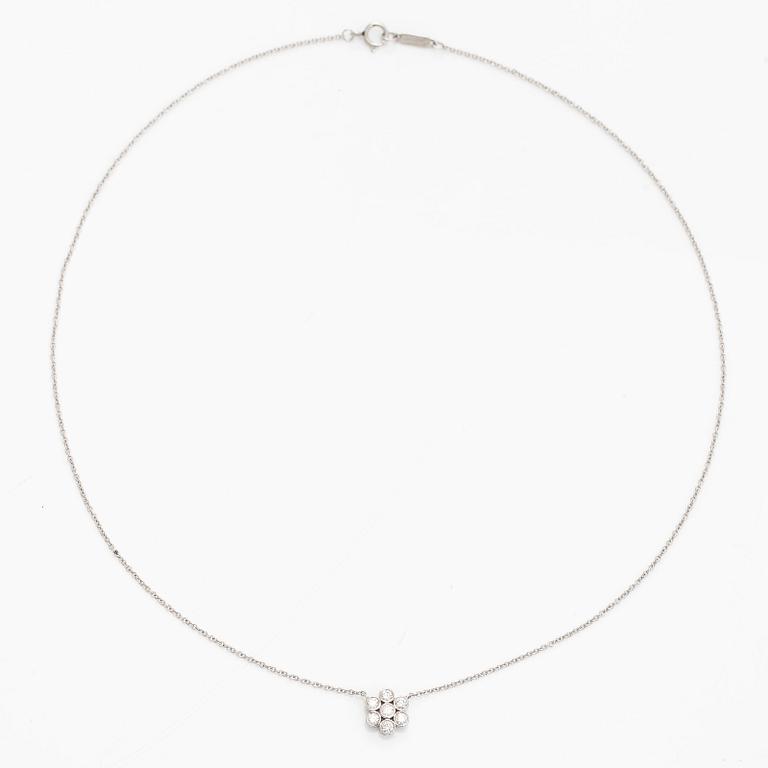 Tiffany & Co, kaulakoru, "Garden Flower", platinaa ja briljanttihiottuja timantteja.