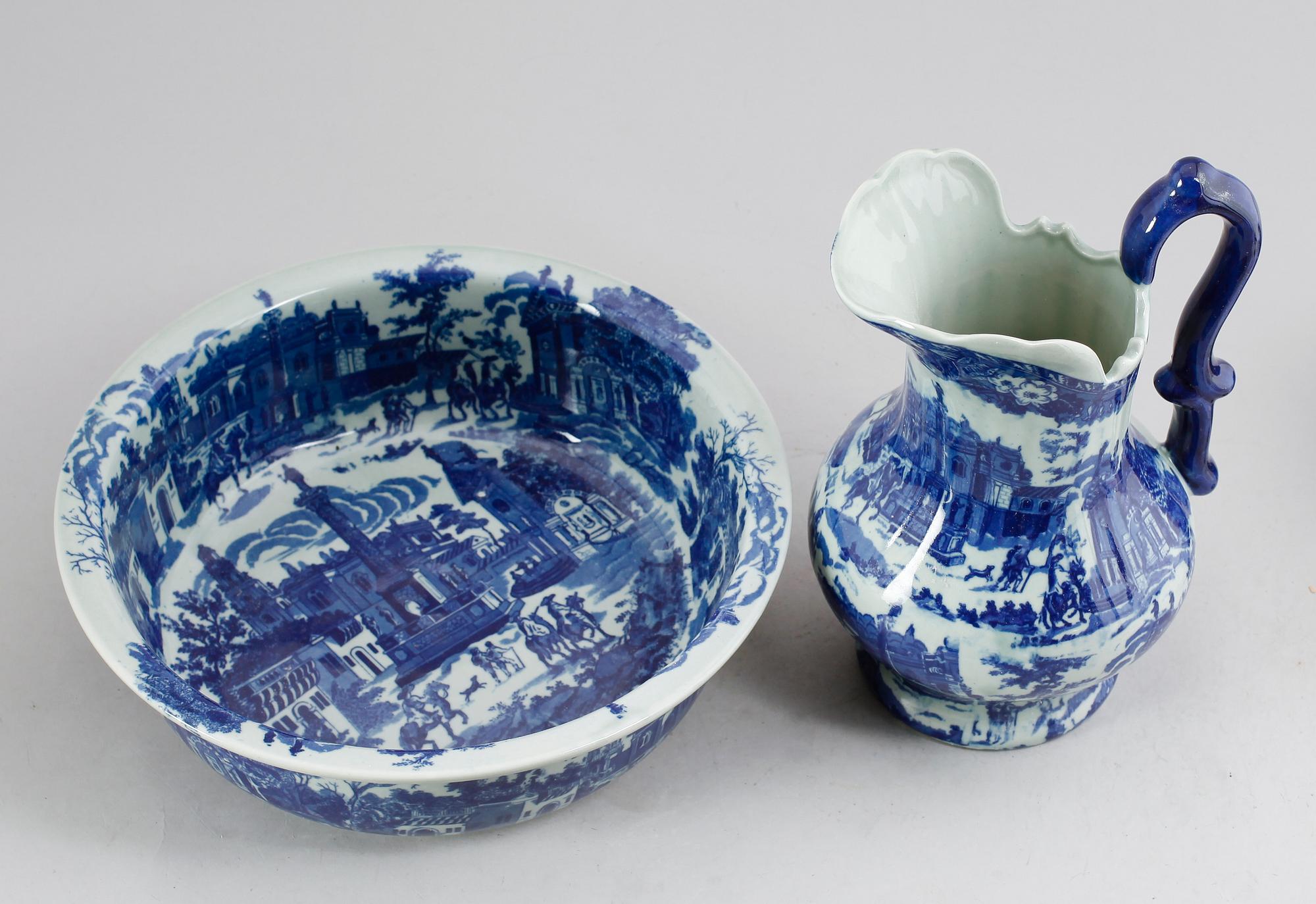 TVÄTTSERVIS, 2 delar, porslin, sent 1900-tal.