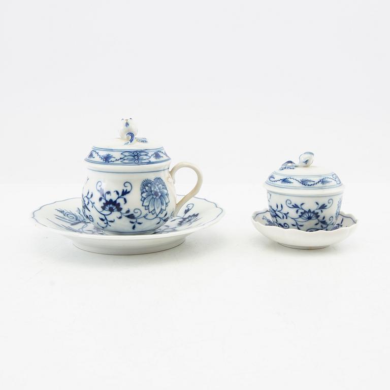 Servis 139 dlr porslin "Lökmönstret" Meissen Tyskland 1900-tal.