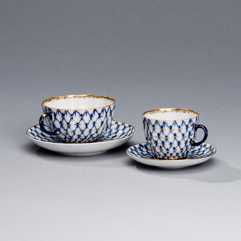 KAFFE- OCH TESERVIS, 30 delar, porslin, "Blue net", Lomonosov, Sovjet, 1980-tal.