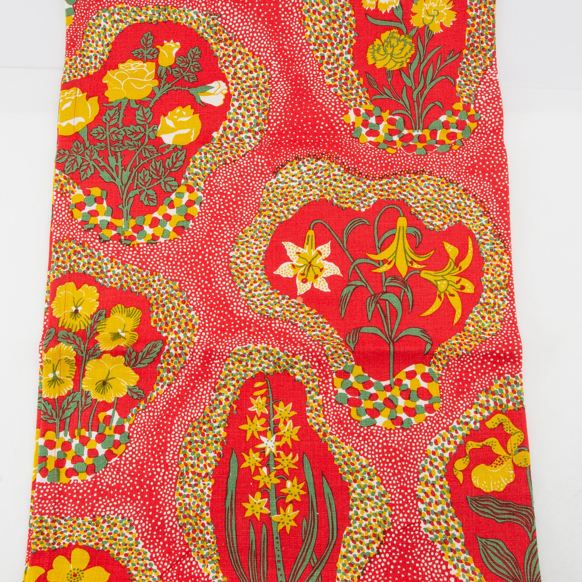 Firma Svenskt Tenn, Svenskt Tenn, waist apron, runner and 4 pcs of coasters, "Catleya Lin" and "Lin Korall".