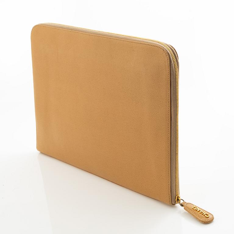 Chanel, clutch/portfolio, 1996-1997.