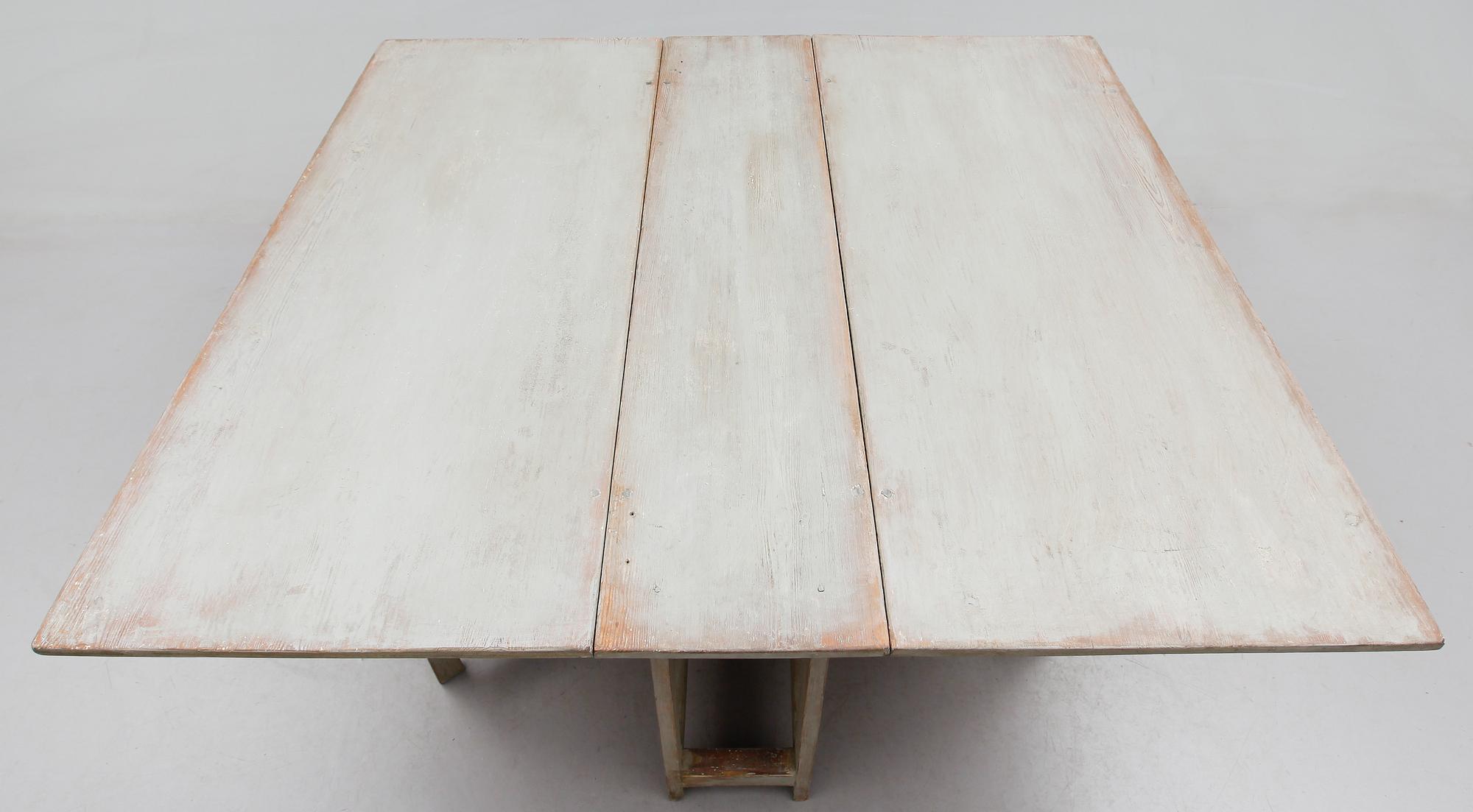 SLAGBORD, 1800-talets första hälft.
