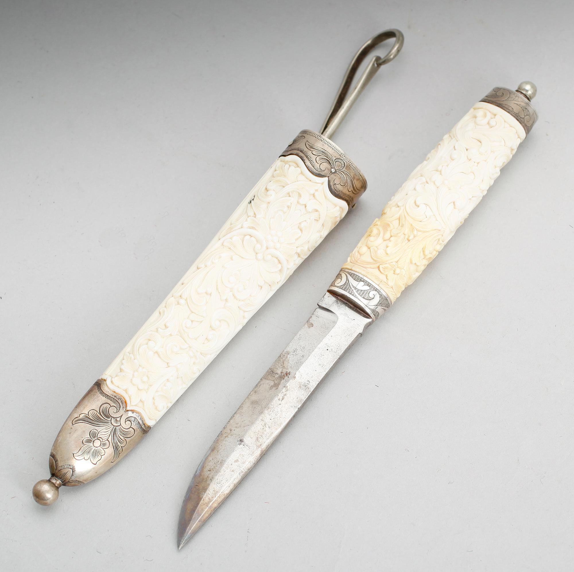 KNIV MED SLIDA, ben och silver, Norge, tidigt 1900-tal.