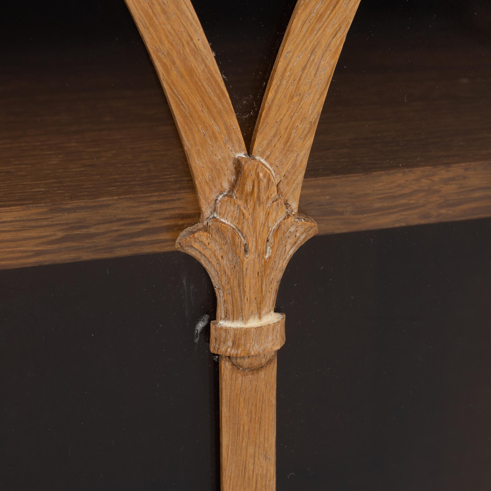 Bokskåp, tidigt 1900-tal.