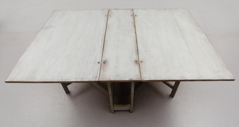 SLAGBORD, 1800-talets första hälft.