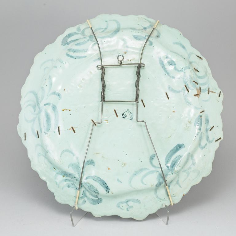 A large Historiato faince dish, late 19th Century.