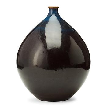 Stig Lindberg, A Stig Lindberg stoneware vase, Gustavsberg studio, Sweden 1953.