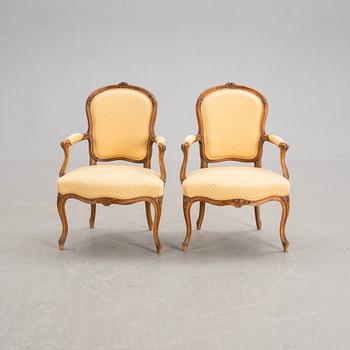 KARMSTOLAR, ett par, Louis XV.