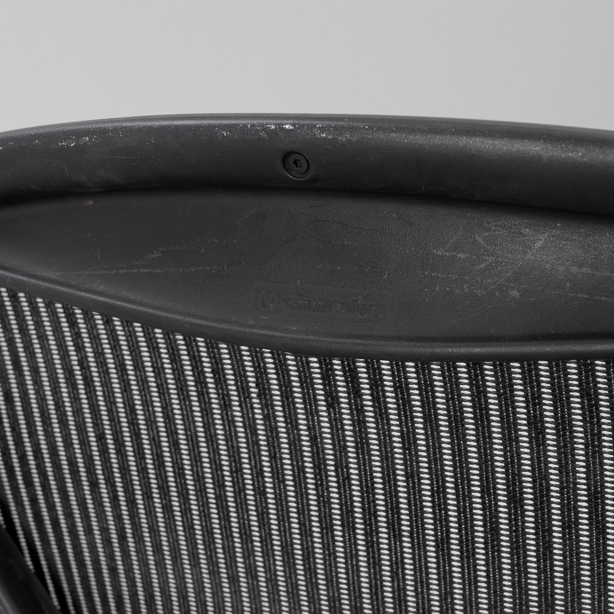 Don Chadwick och Bill Stumpf, skrivbordsstol, "Aeron", Herman Miller.