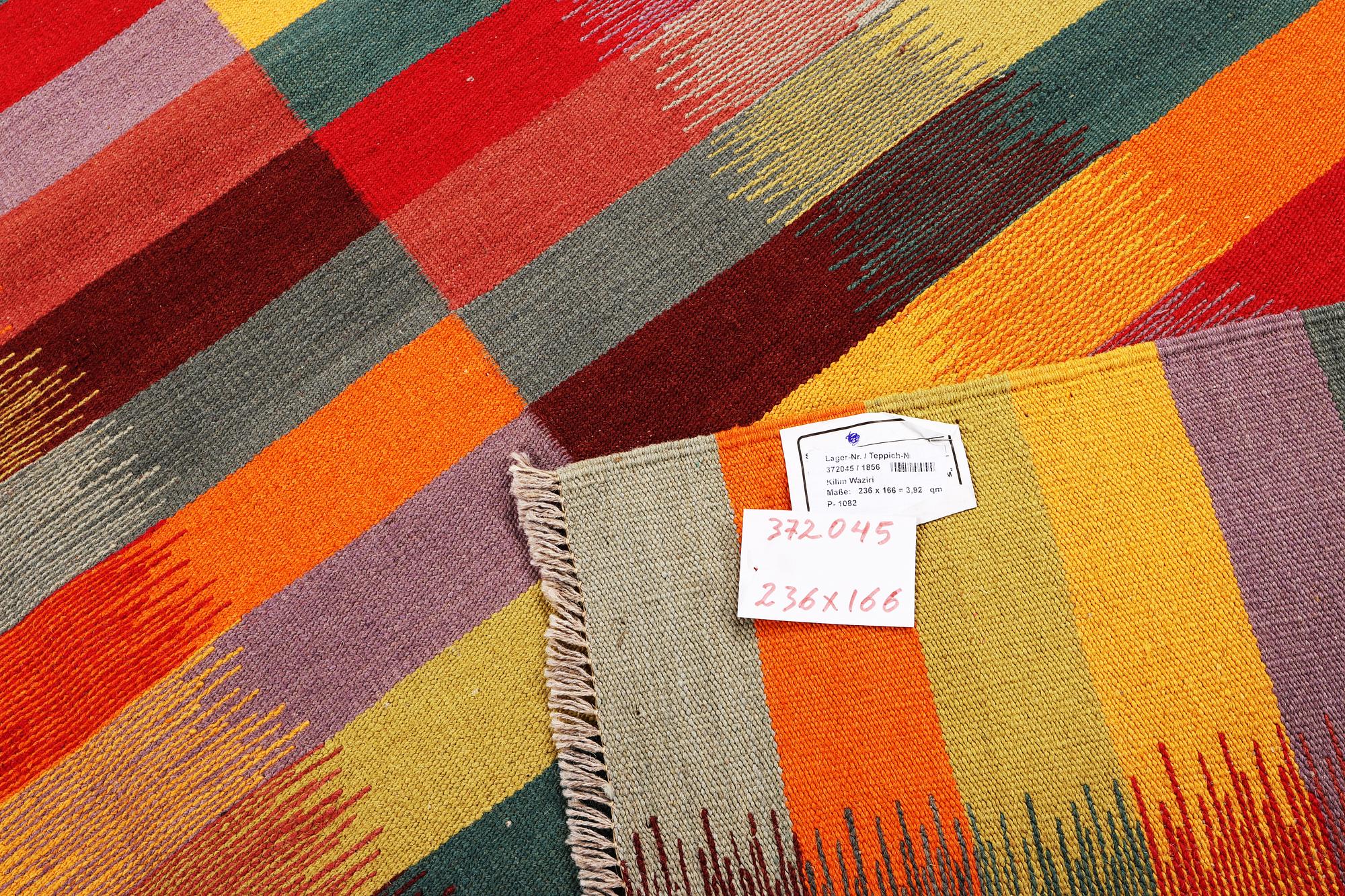 A Kilim carpet, c. 236 x 166 cm.