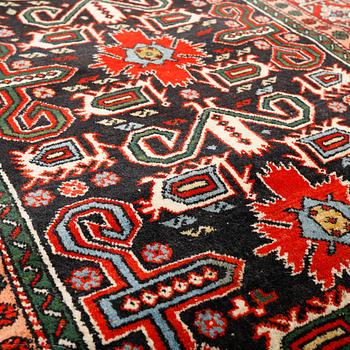 MATTA, sannolikt  Shirvan, Perpedil. Ca 170x106 cm.