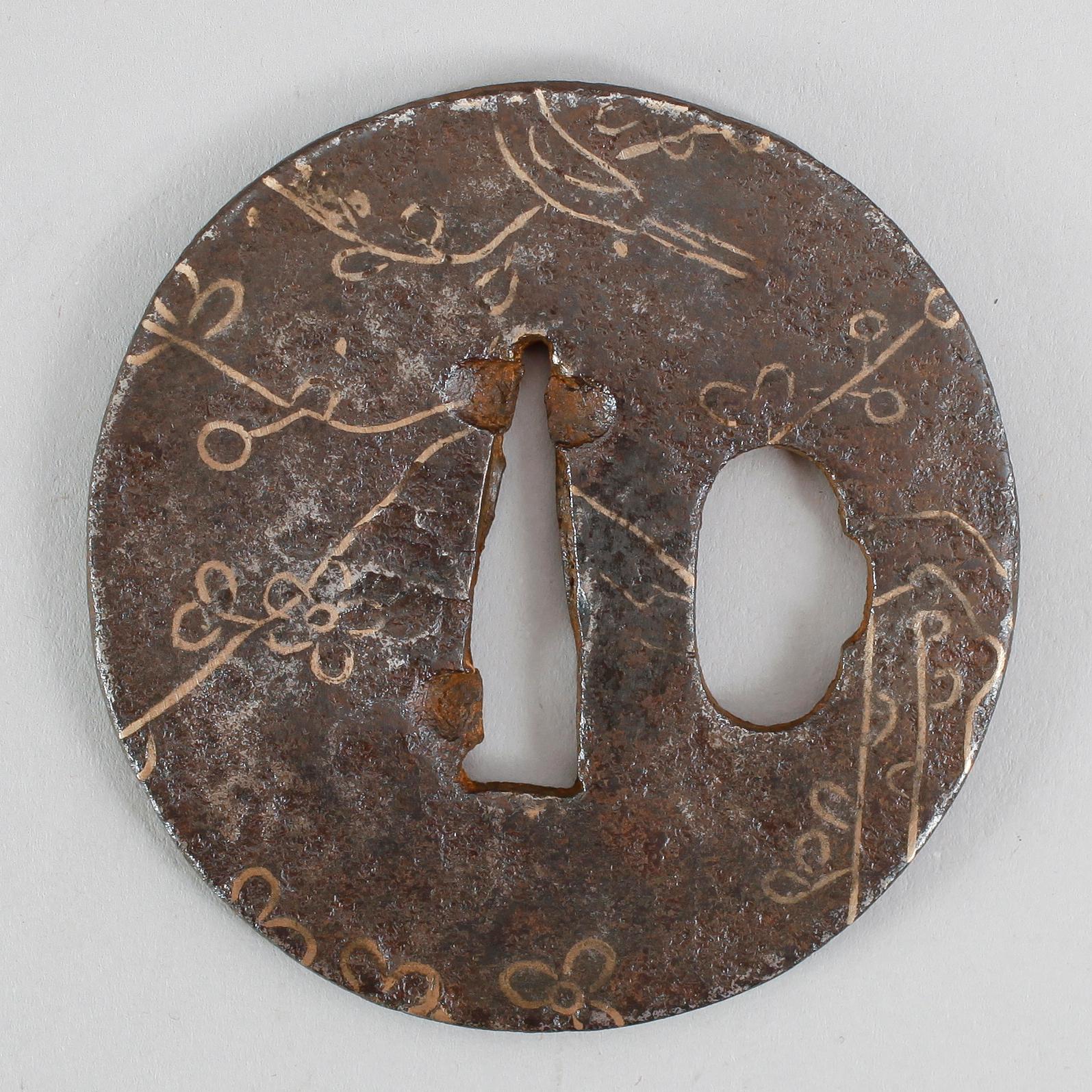 TSUBA, järn, Japan, 1500-/1600-tal.