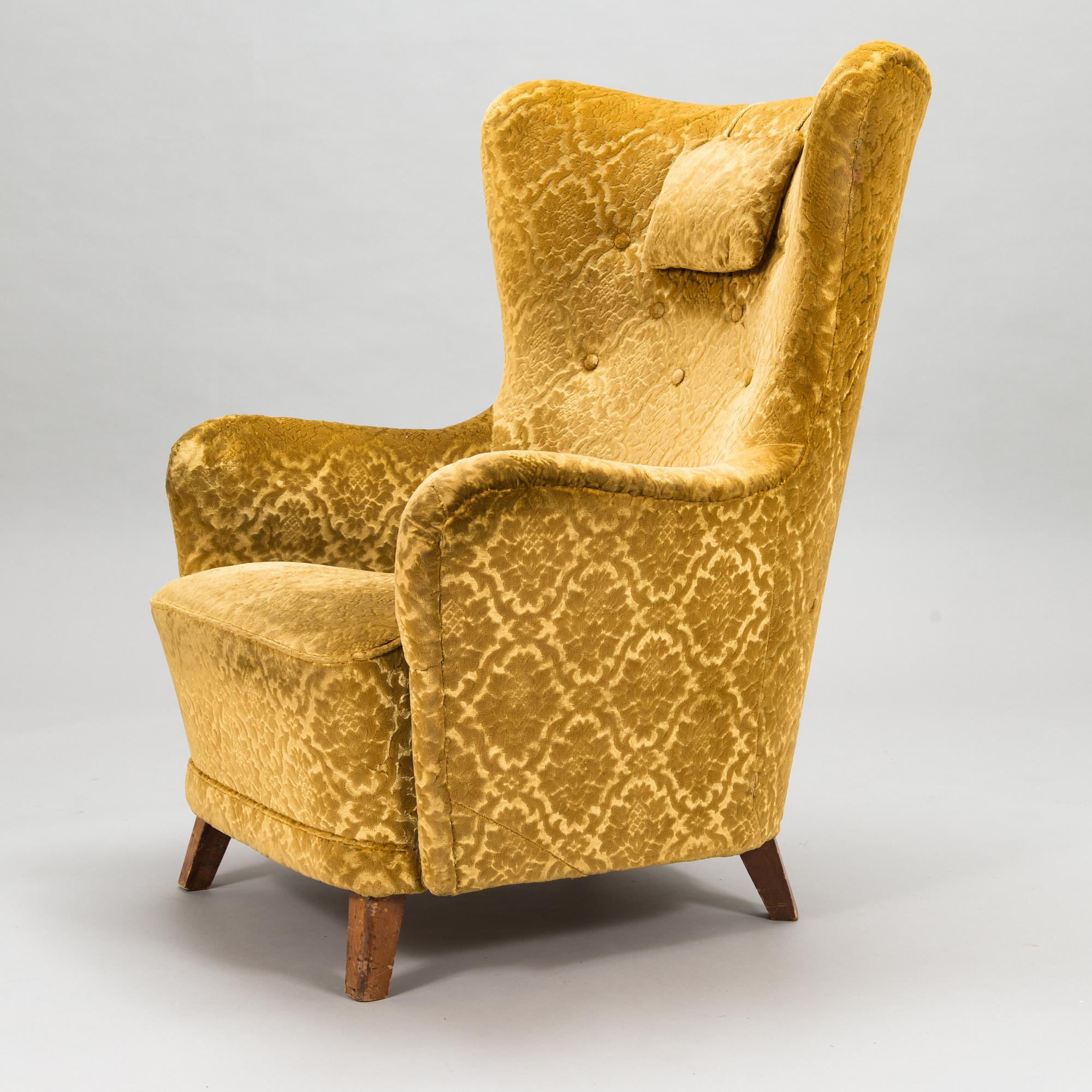 A 1950's armchair.