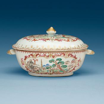 1749. A famille rose and gold tureen with cover, Qing dynasty, Qianlong (1736-1795).