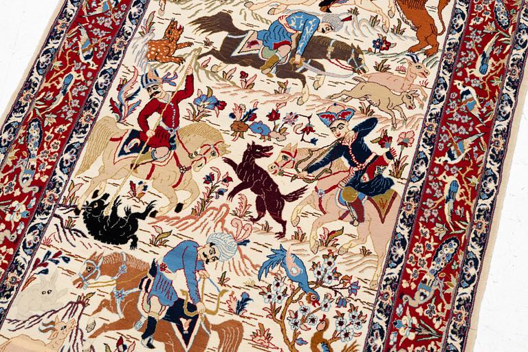 A semi-antique Isfahan rug, central Persia, c. 171 x 100 cm.
