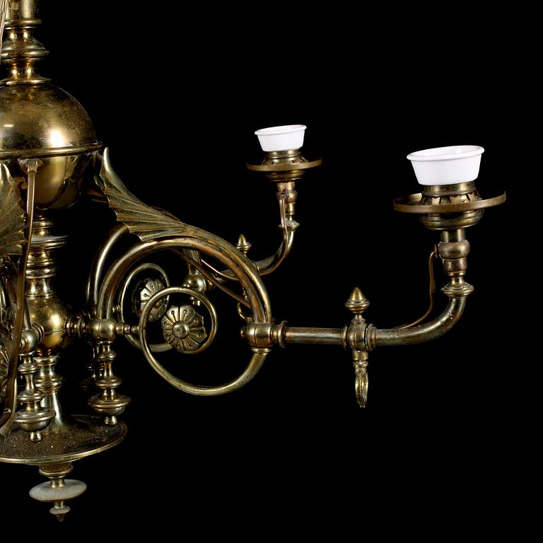 TAKLAMPA, omkring år 1900, höjd ca 140-190 cm.
