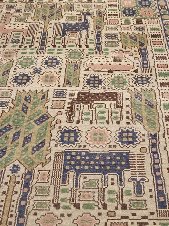 Märta Måås-Fjetterström, A carpet, "Hästhagen", knotted pile, ca 329,5-331,5 x 222,5-224 cm, signed AB MMF.