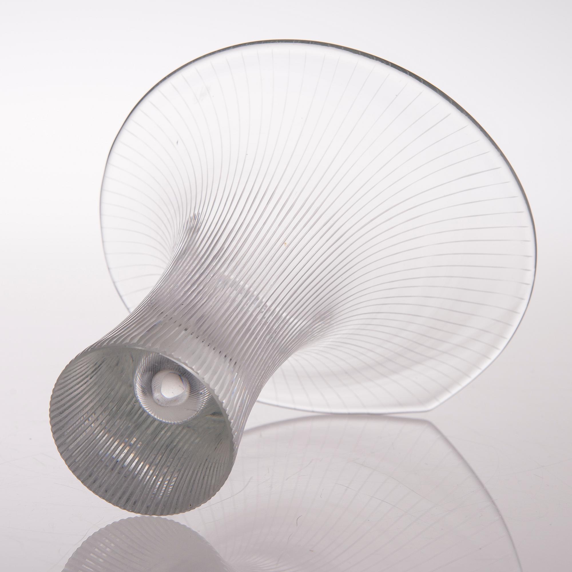 A KANTARELLI GLASS VASE, signed Tapio Wirkkala Iittala.
