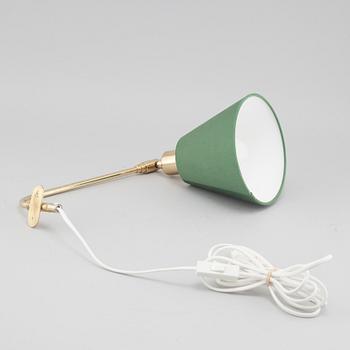 A wall lamp by JOSEF FRANK, model nr 2226, Firma Svenskt Tenn.