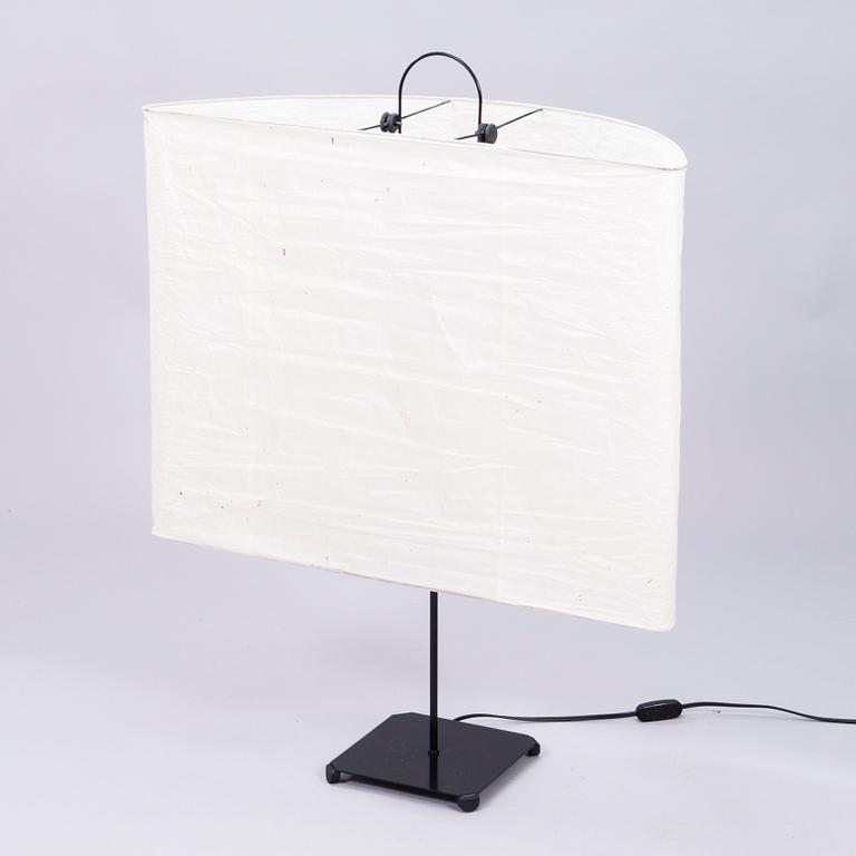 TOSHIYUKI KITA, LAMPA, "Kyo", IDK Design Laboratory, Japan. Modellen formgiven 1983.