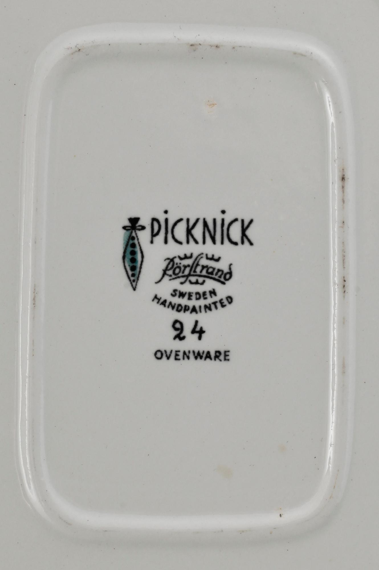 SERVISDELAR, 13 delar, porslin, "Picknick", Marianne Westman, Rörstrand.