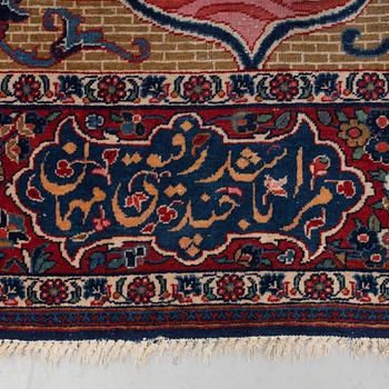 A semi-antique figural Kashan rug, around 272 x 171 cm.