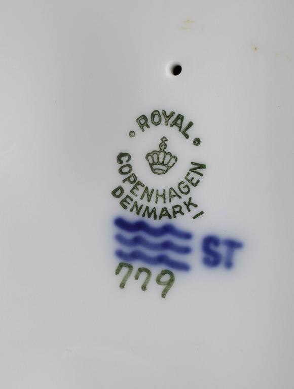 FIGURINER, 4 st, porslin, Royal Copenhagen.