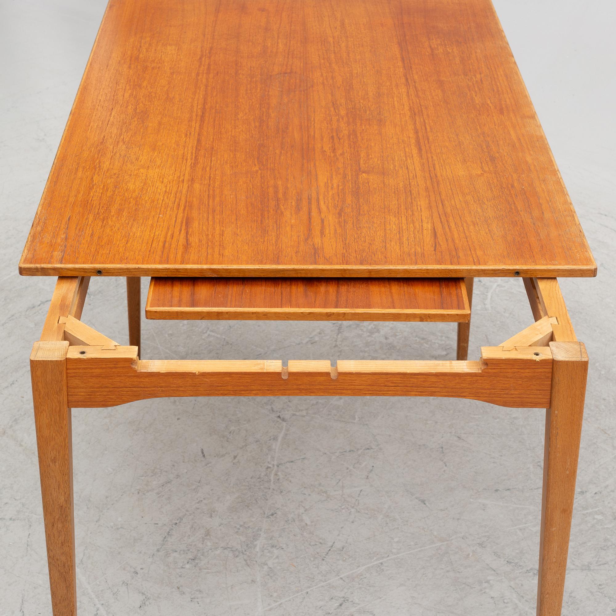 A1950's/60's dining table.
