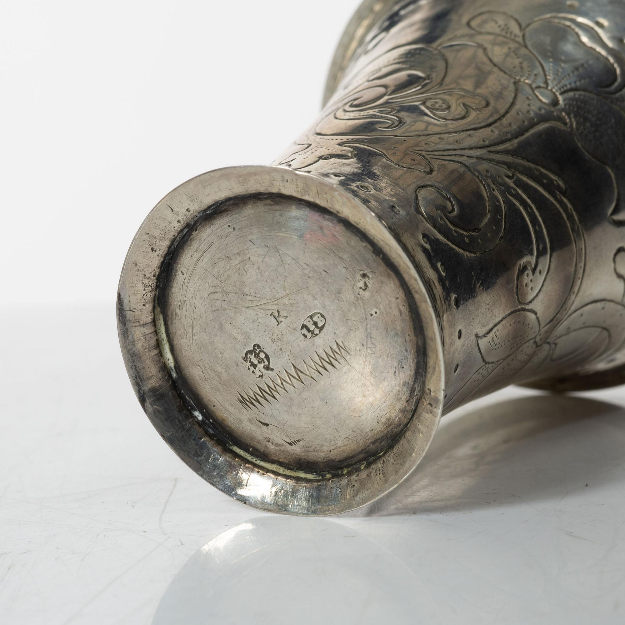 Johan Pettersson Berg, bägare, silver, Norrköping 1768. Rokoko.